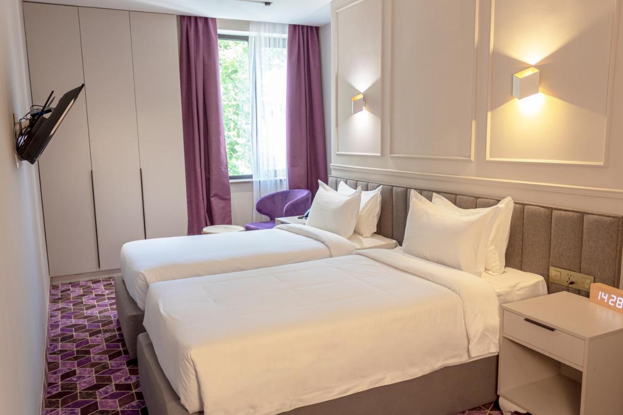 Orient Hotel 비슈케크 외부 사진