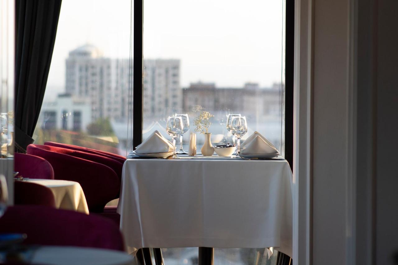 Orient Hotel 비슈케크 외부 사진