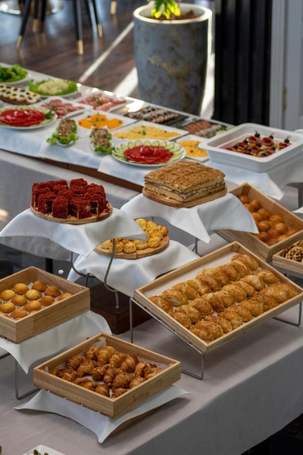 Orient Hotel 비슈케크 외부 사진