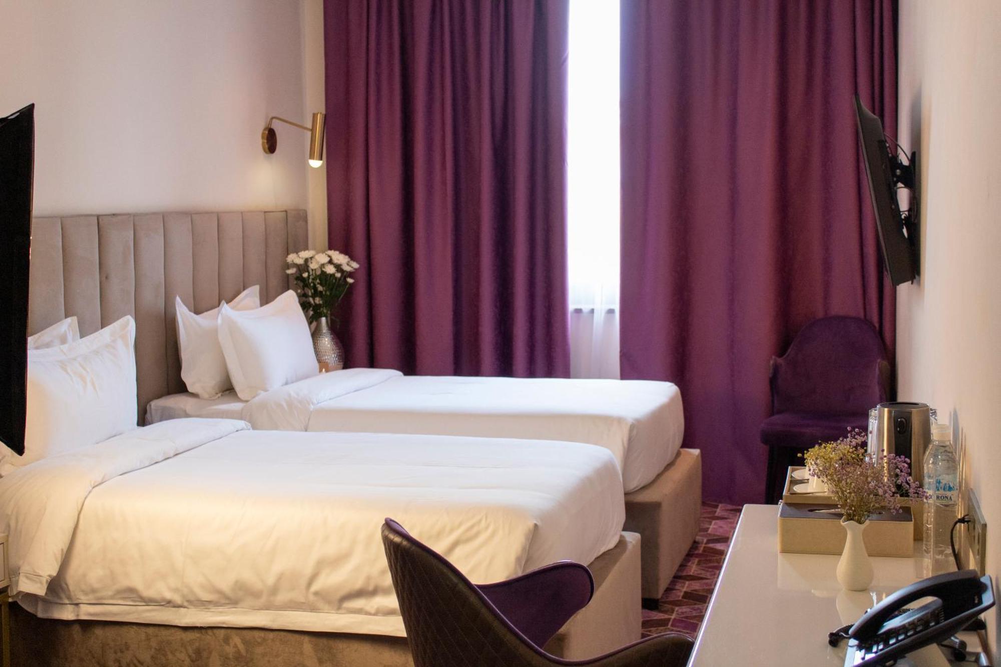 Orient Hotel 비슈케크 외부 사진